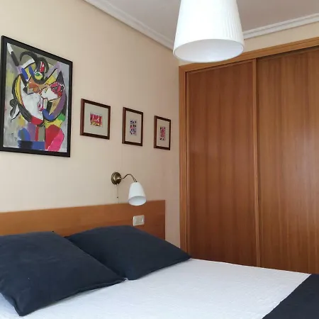 Apartment Vt Musikene Parking Ess01579 *